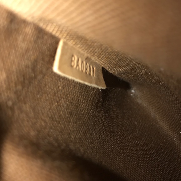 Authentic LV alma bag with lock and key - Picture 4 of 6