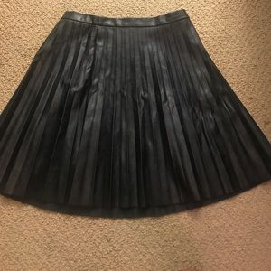 J. Crew Black Pleated Vegan Leather Mini w/tags