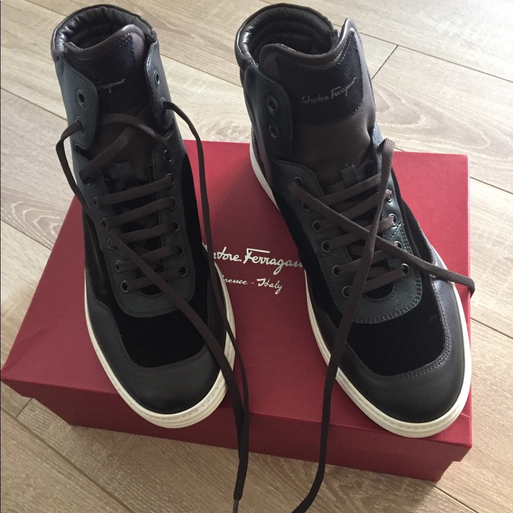 ❌SOLD❌Salvatore Ferragamo Palestro High Sneaker