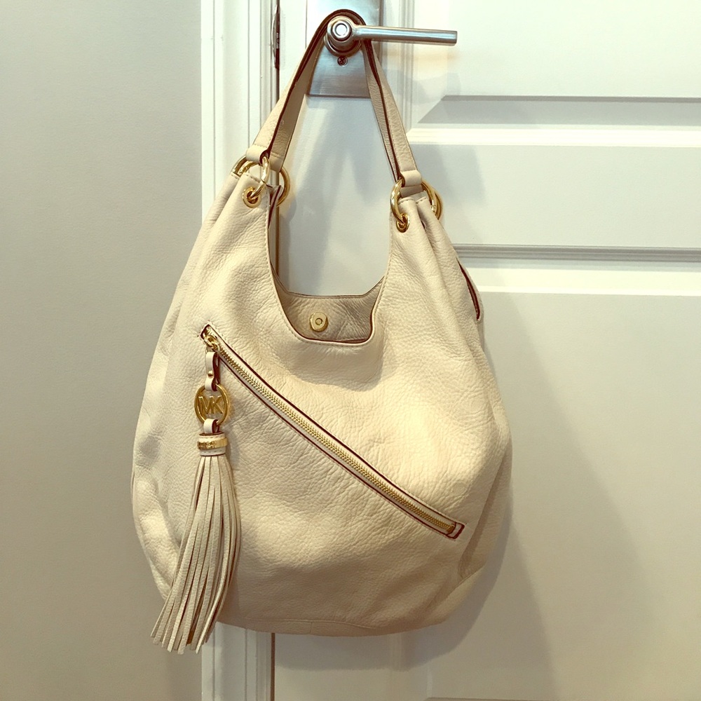 Authentic Michael Kors purse.