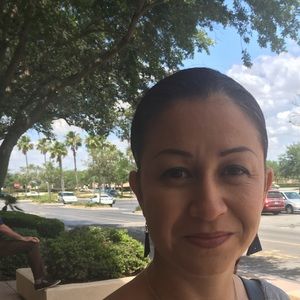 Meet your Posher, Milena