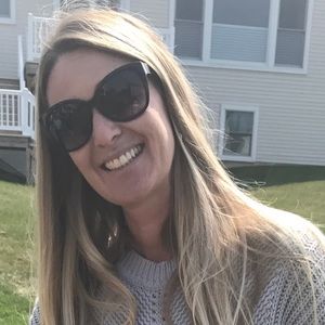 Meet your Posher, Leah