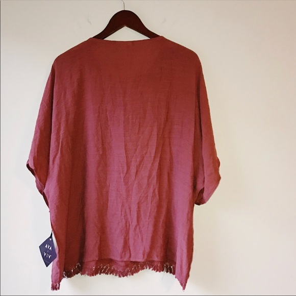 Ava & Viv | poncho too with tassel balls - Picture 3 of 4