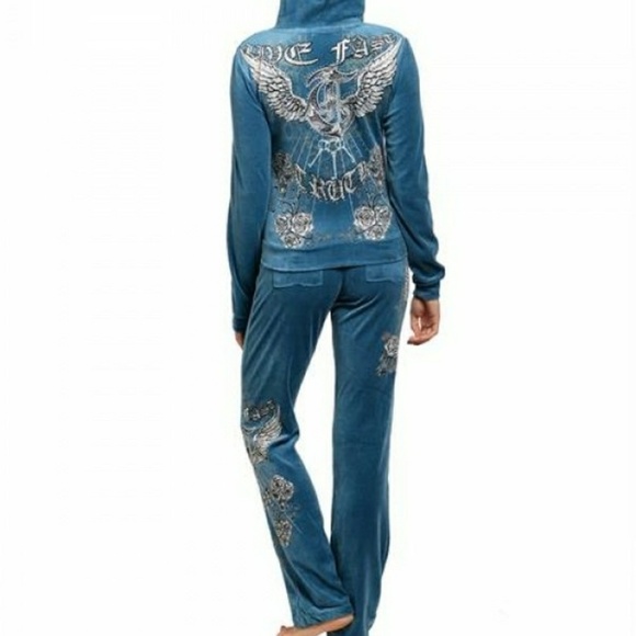 Velour hoodie and pant set - Picture 2 of 3