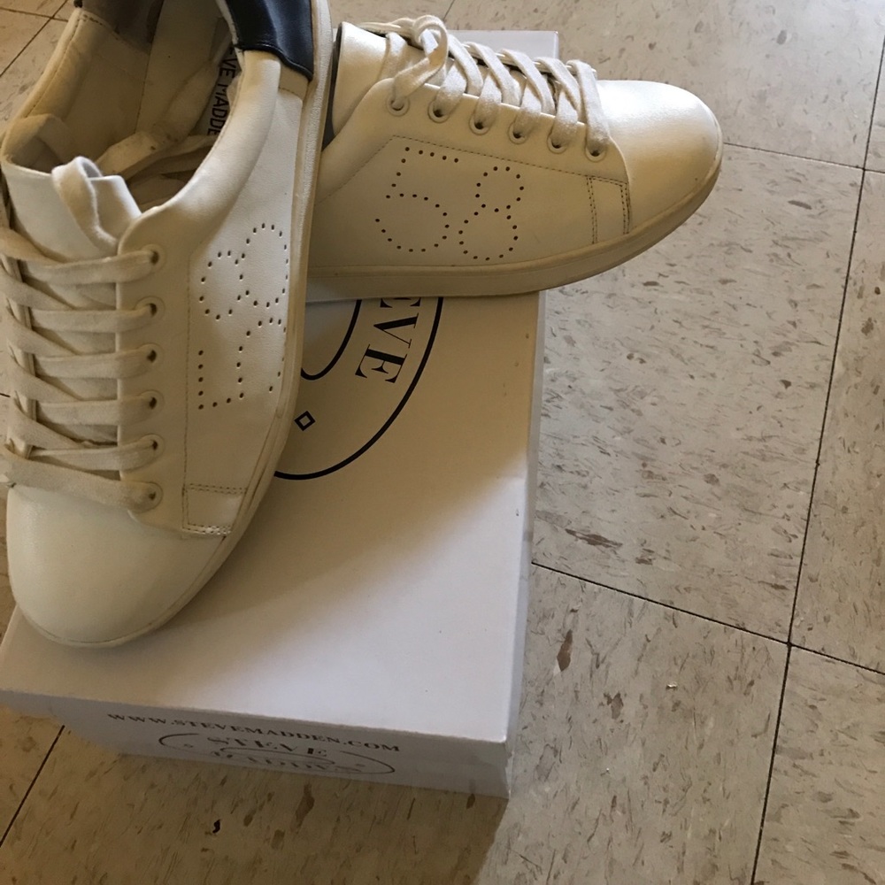 Steve Madden women's sneakers Sz. 8.0.