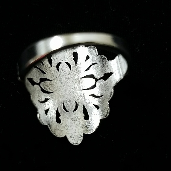 👀💍Pretty ring - Picture 3 of 6