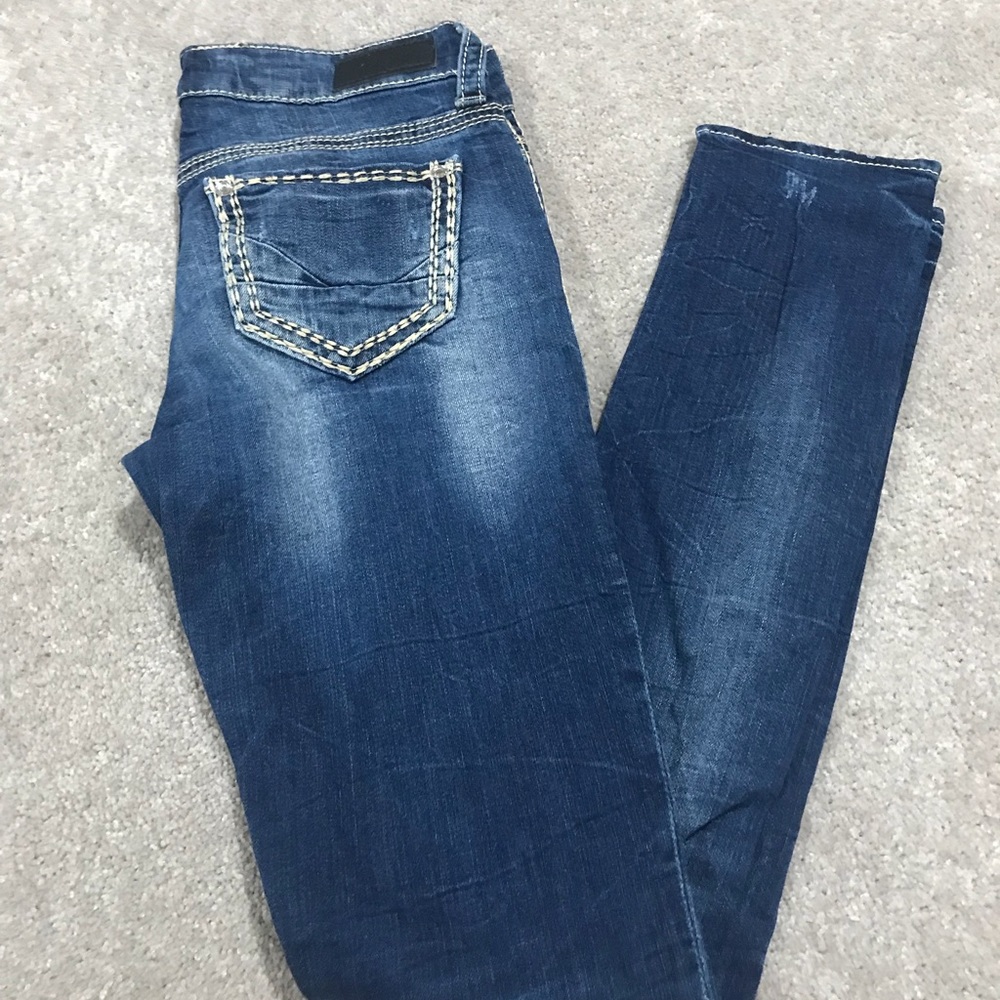 Daytrip Womens Skinny Jeans 26R