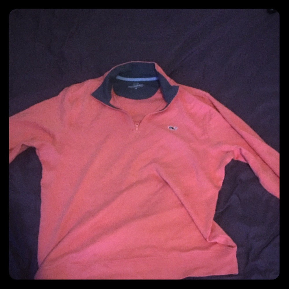 Vineyard vines sweater