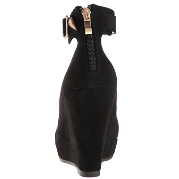 ✨NEW Black wedge ankle heel gold zipper close toe - Picture 3 of 5