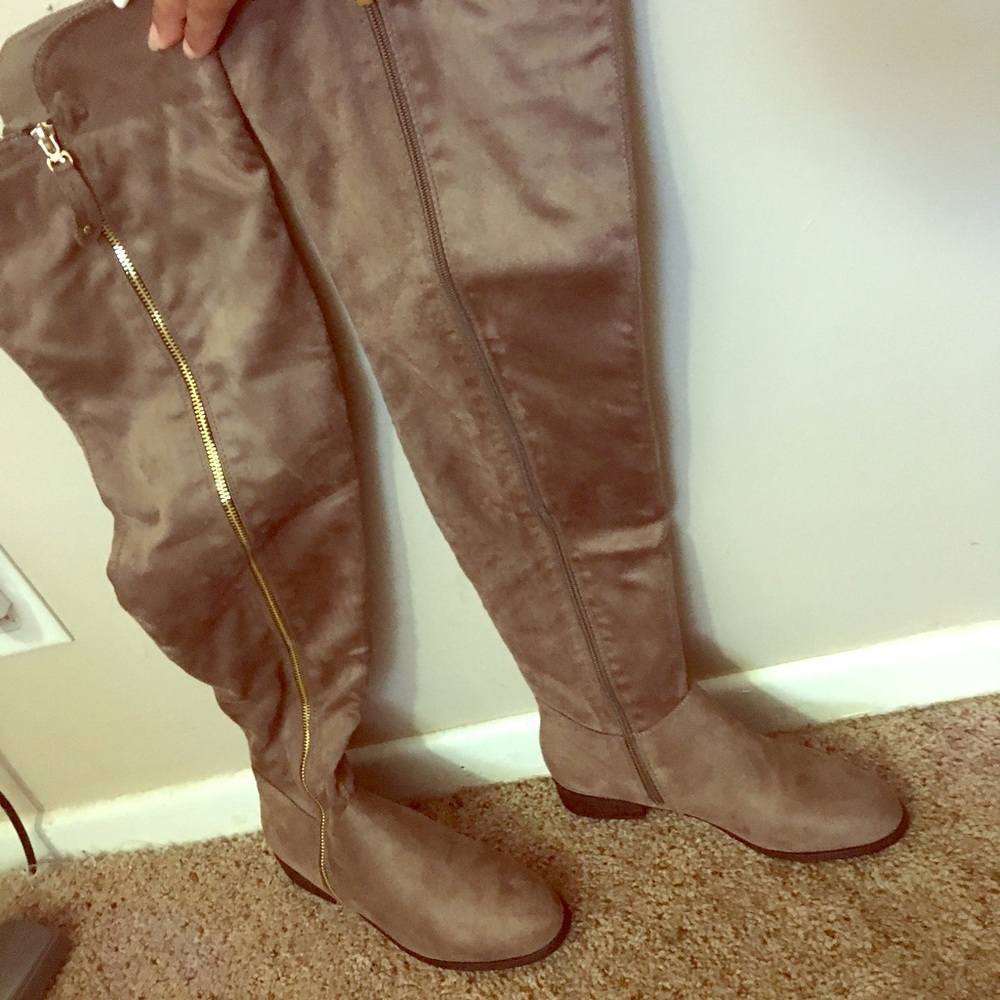 Liliana thigh high boots size 8.5