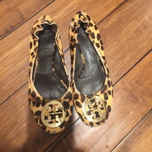 Tory Burch flats cheetah leopard print