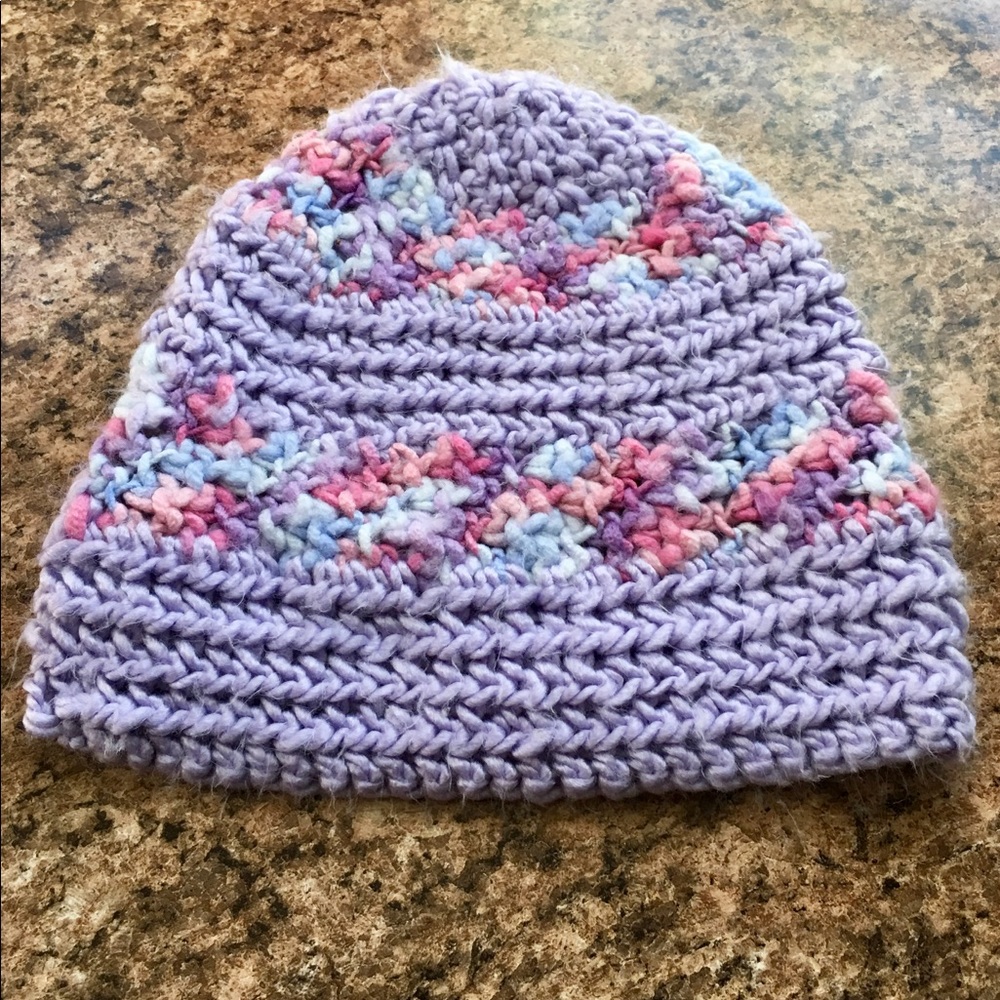 Like new Girls Knitted Beanie