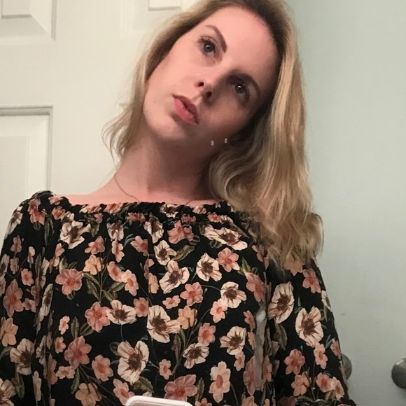 Meet your Posher, Margaret - Picture 2 of 2