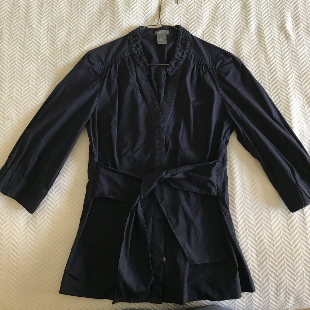 ANN TAYLOR Blouse, Size 6.