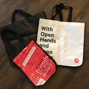 Lululemon bags