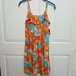 Cute sun dress NWT sz M