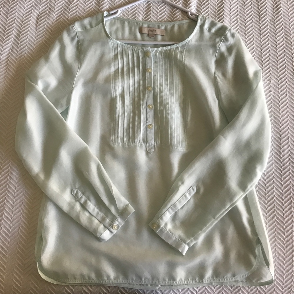LOFT Blouse, size M.