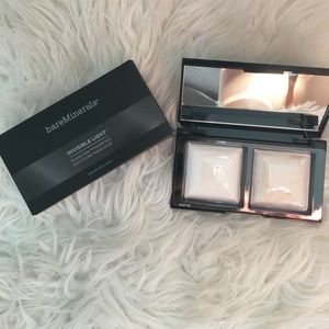 BAREMINERALS INVISIBLE LIGHT DUO POWDER