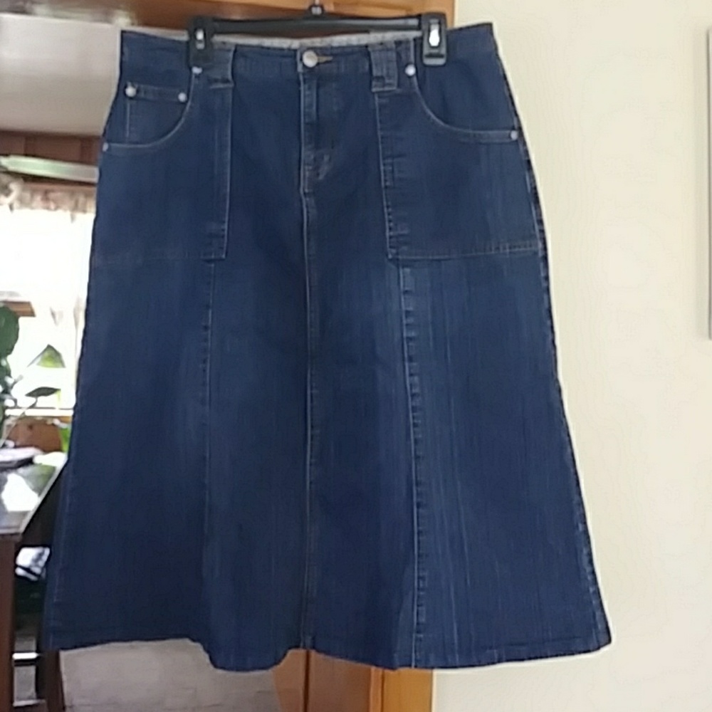 Denim skirt
