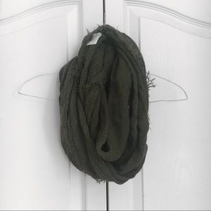 🌸Dark Green Circle Scarf
