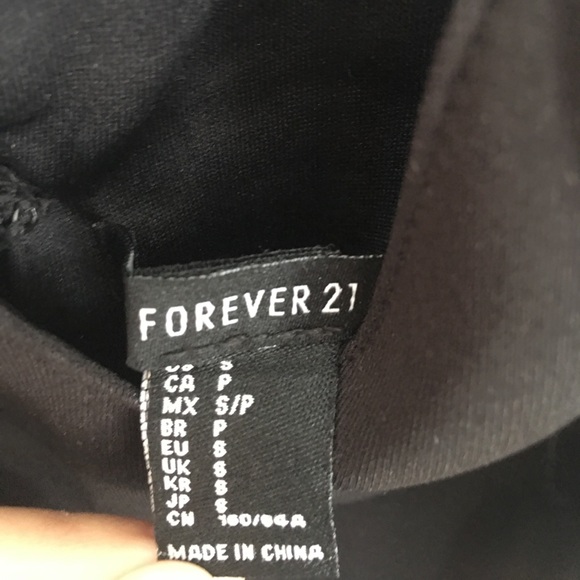 F21 BLACK SUPER FITTED CUT OUT DRESS - Picture 4 of 4