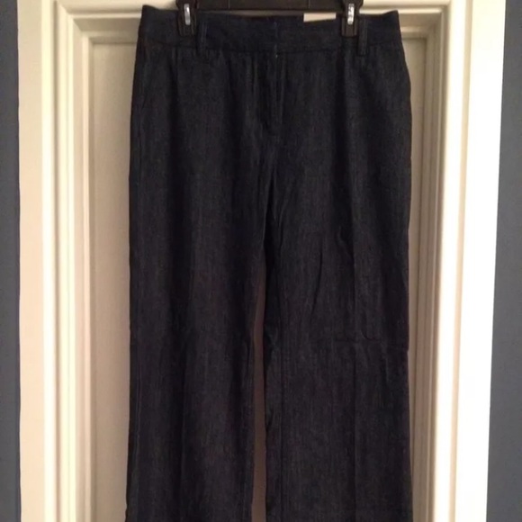 NWT Van Heusen Dark Wash Trouser Leg Jeans 8 R - Picture 2 of 7