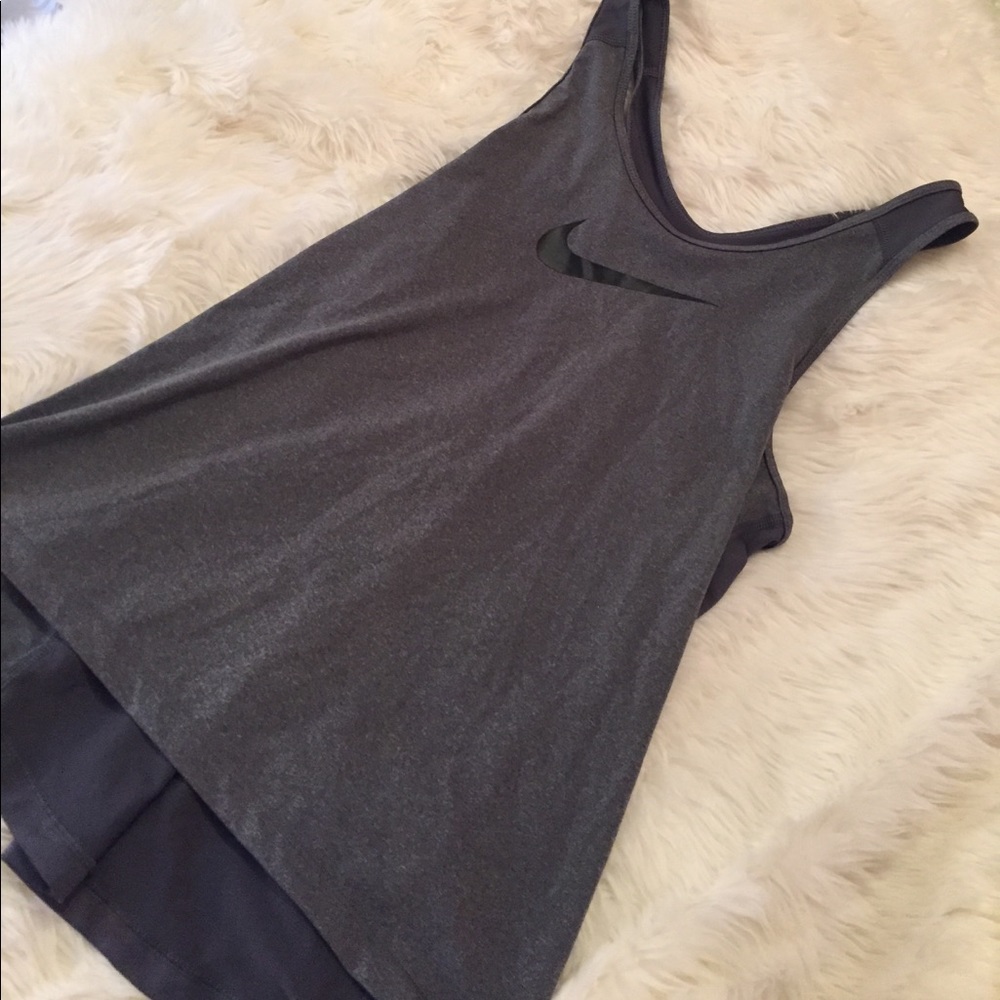 NIKE razor back tank