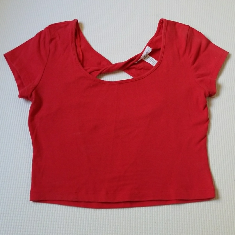 Red crop top