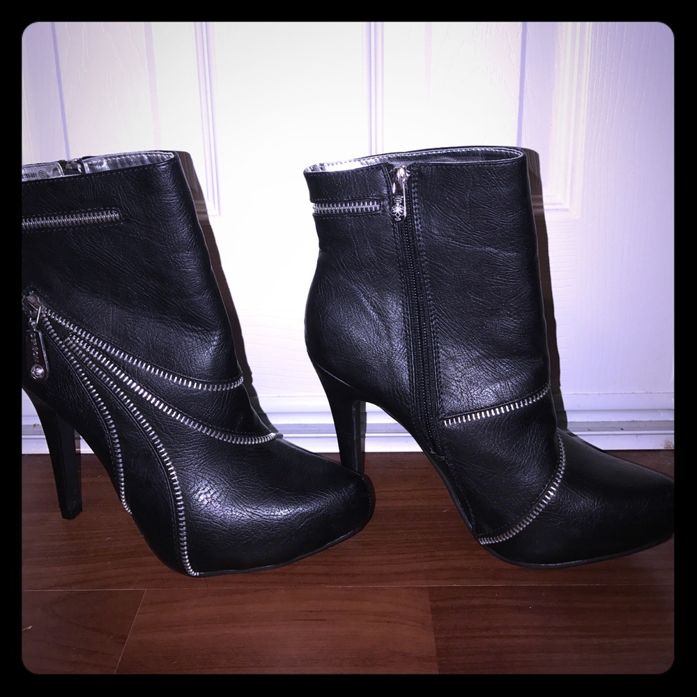 High heel ankle boots
