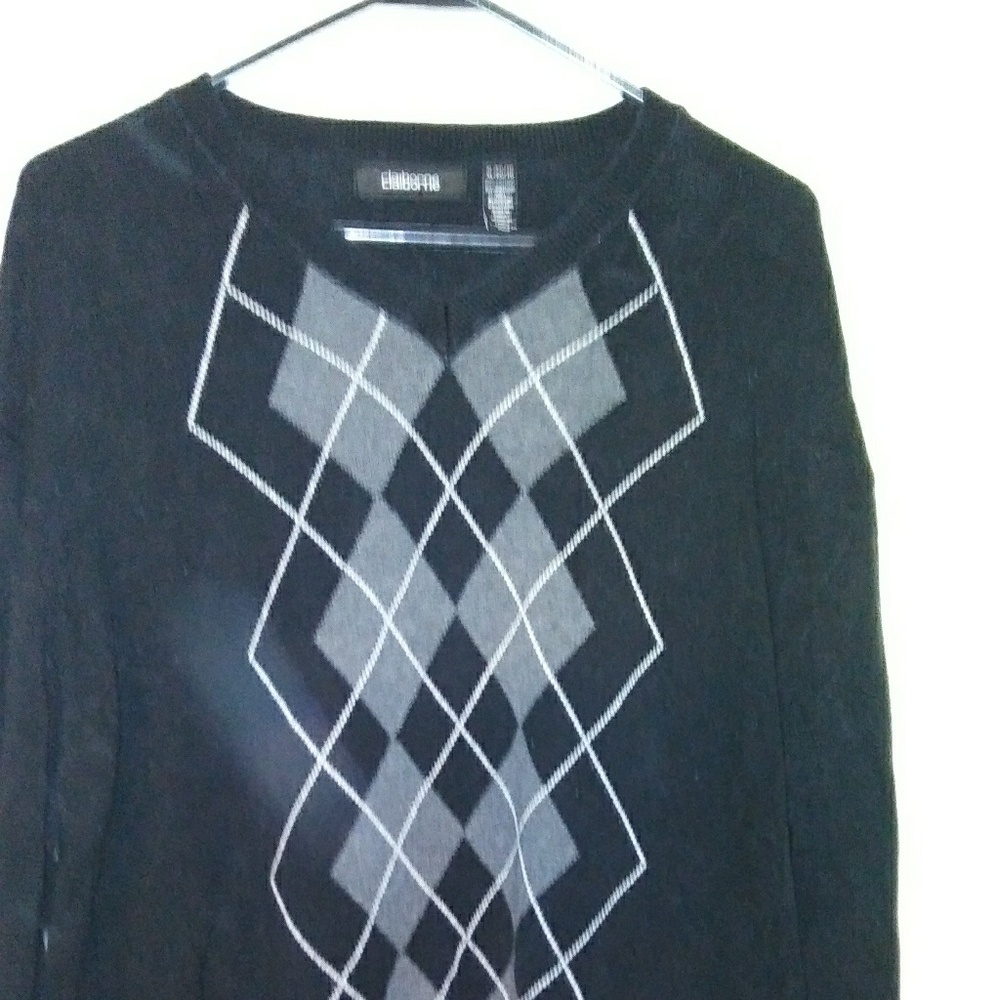 Claiborne sweater