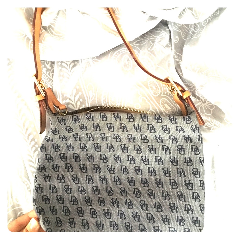 Authentic Dooney & Bourke Handbag