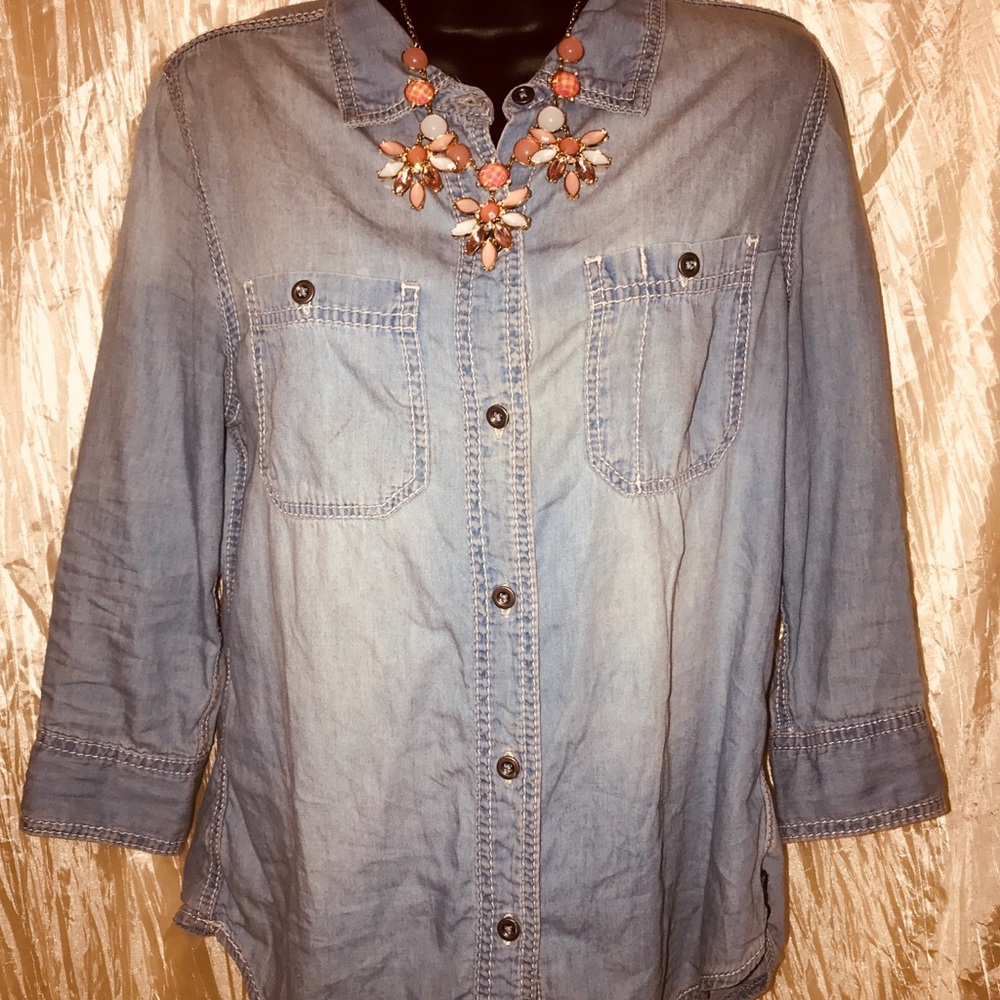 Seven Denim Button-up Shirt vintage light wash