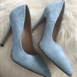 Baby Blue Pointed Heels