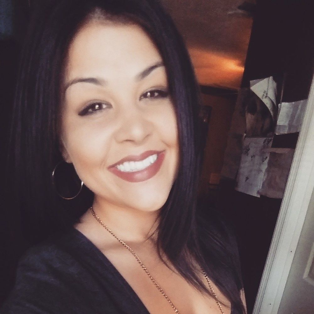 Meet your Posher, Denise