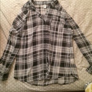 🎉black and white plaid sheer button down