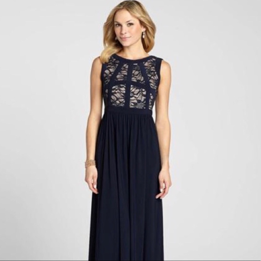New R&M Richards Sleeveless Glitter Lace Gown