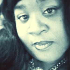 Meet your Posher, Robyn