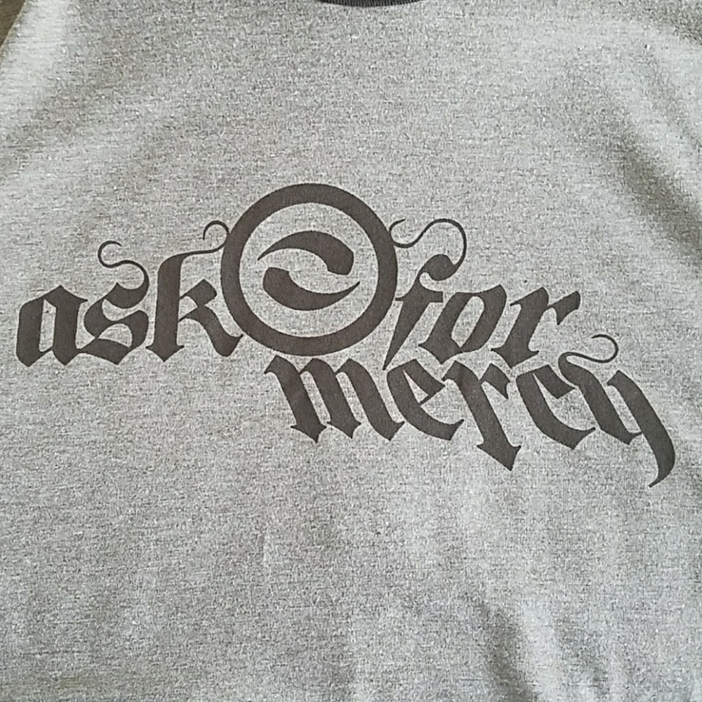 Graphic "Ask for Mercy" Ringer Tee - Picture 7 of 7