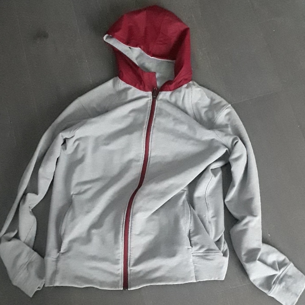 Lululemon gray and red sweatshirt