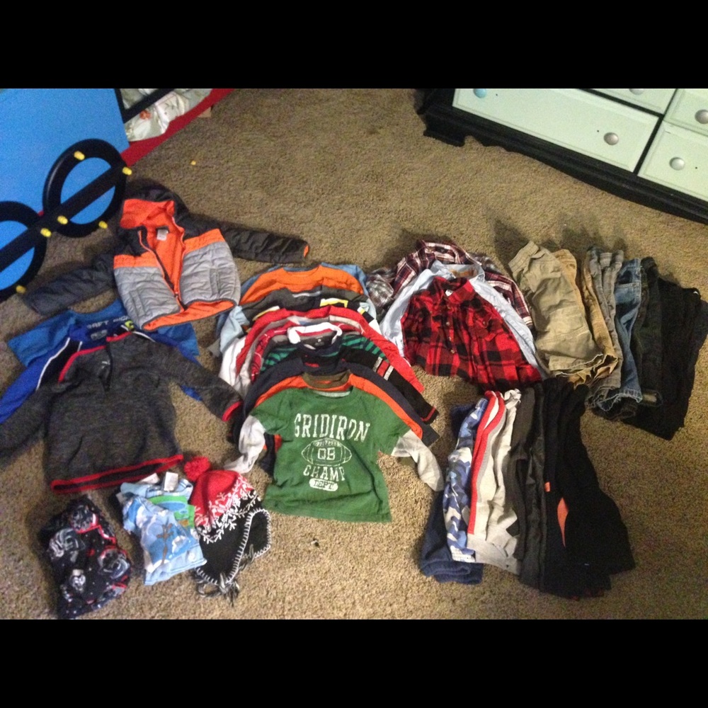 Boys 2T Clothes Winter Lot