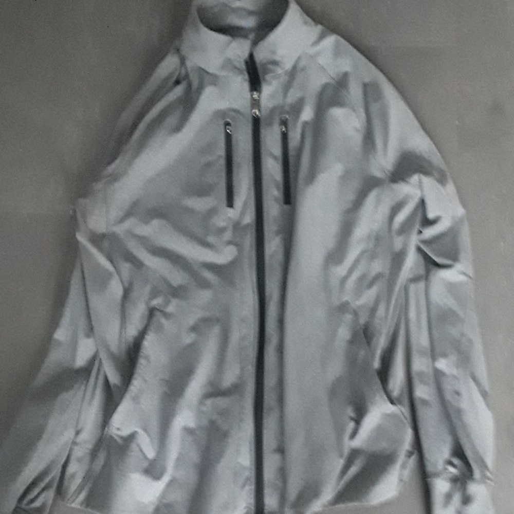 Lululemon gray sweatshirt