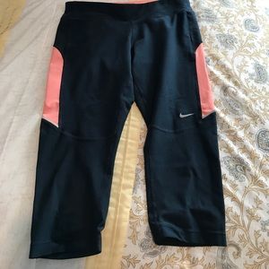 Nike Dri-Fit Capri Workout Pants