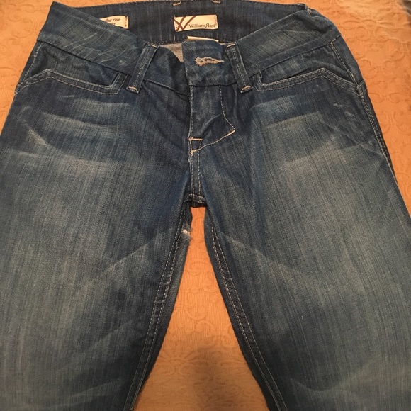 Very cute boot cut William Rast jeans - Picture 4 of 5