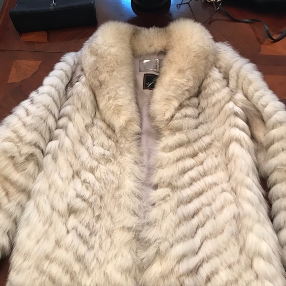 Authentic Saga Fox Coat Jacket - Picture 2 of 2