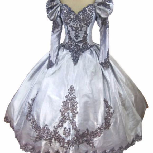 Meet your Posher, Valerie - Picture 1 of 1