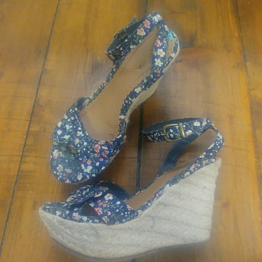 Fun floral wedges