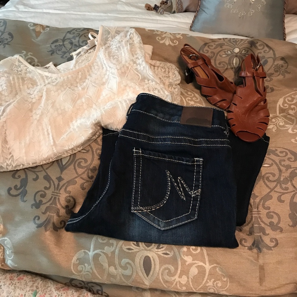 Maurice’s Boot Cut Jeans