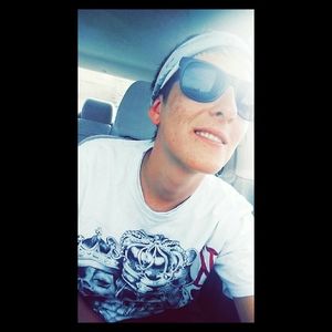 Meet your Posher, Taylor