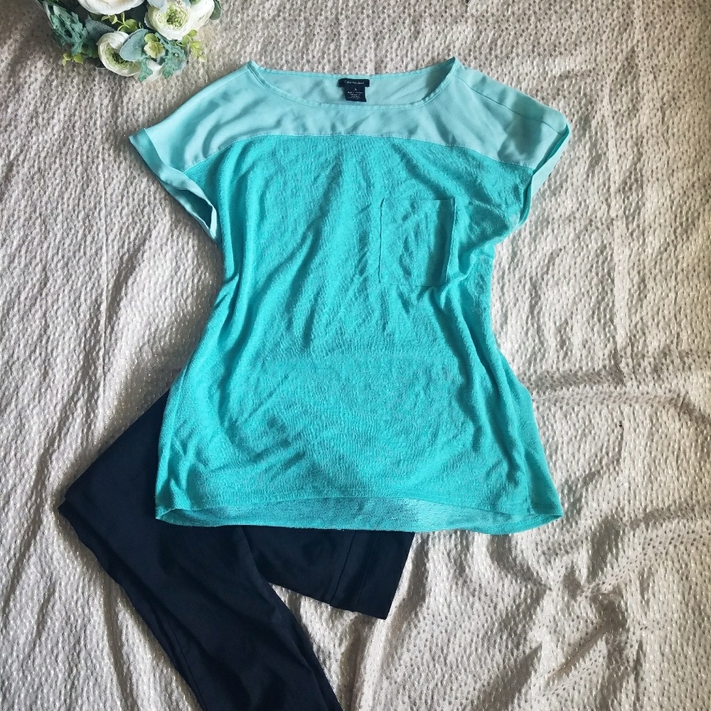Calvin Klein size large Aqua blouse