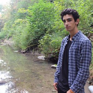 Meet your Posher, Matias